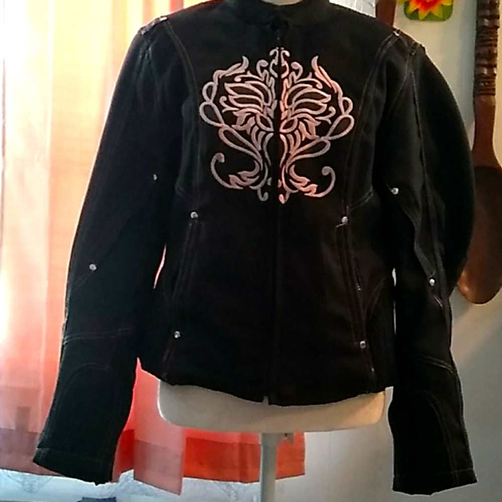 Side small l-k textiles riding jacket